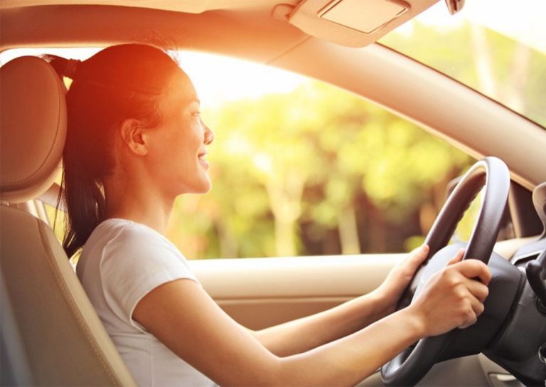 تفسير حلم ركوب السيارة للعزباء