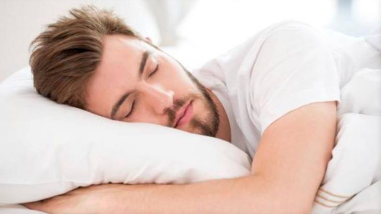 حلمت اني اجامع امرأة اعرفها