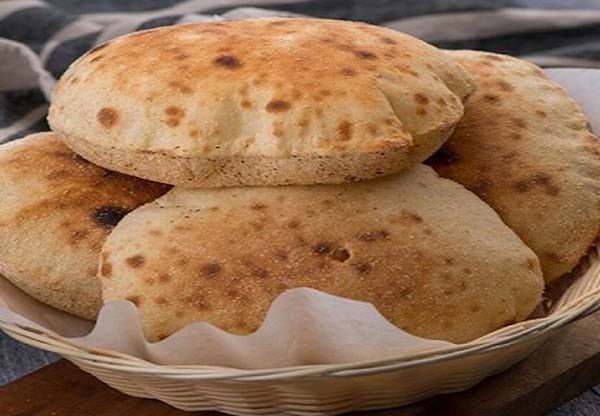 حلمت بخبز