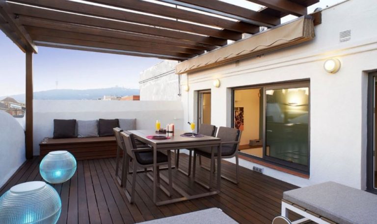 السطح في المنام