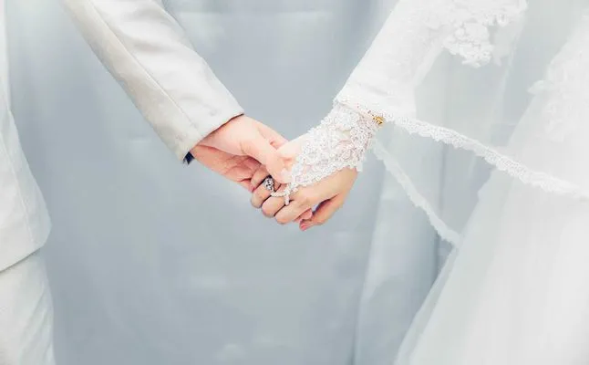 رؤية العريس في المنام