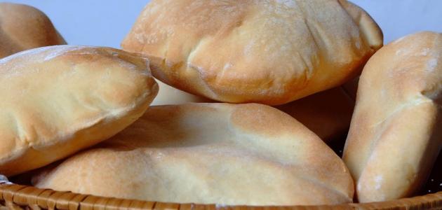 Tolkning av en drøm om brød for en gift kvinne