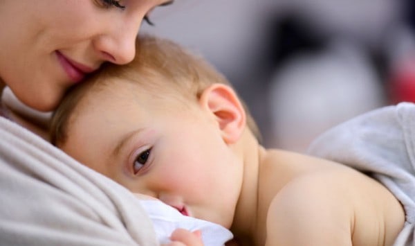 Dromen over het geven van borstvoeding aan een kind vanaf de linkerborst - droominterpretatie