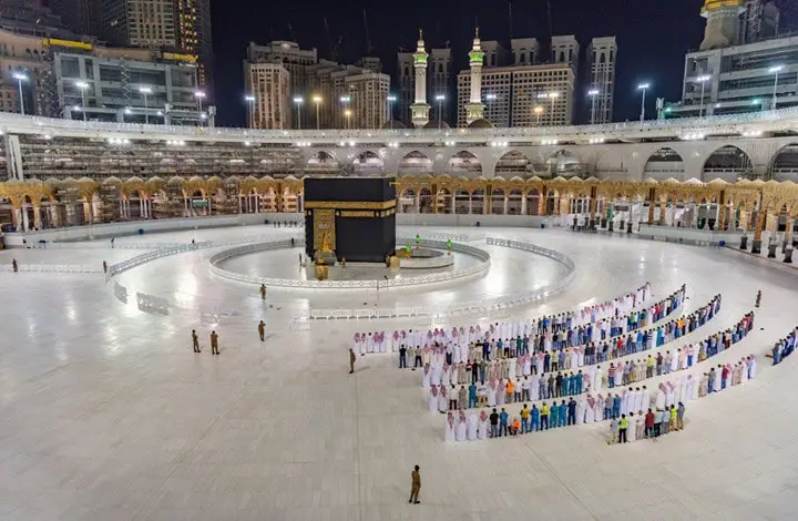 Å se den store moskeen i Mekka i en drøm