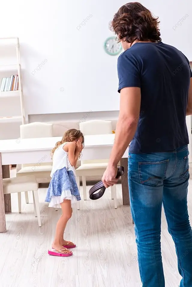 pngtree संतप्त बाप आपल्या मुलीला शिक्षा करीत आहे, संतप्त बाप आपल्या मुलीला शिक्षा देत आहे फोटो प्रतिमा 2087109 - स्वप्नांचा अर्थ लावणे