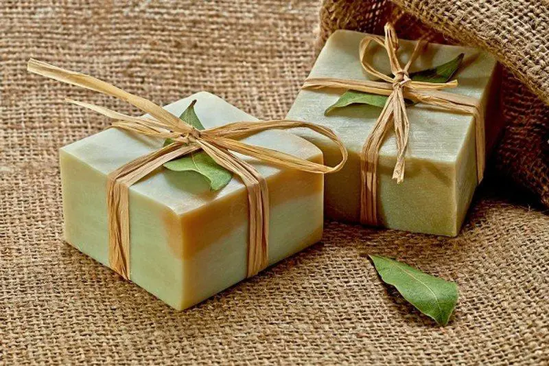 من جربت صابون الغار للشعر؟