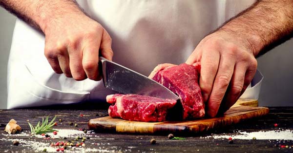  حلم تقطيع اللحم النيء بالسكين - تفسير الاحلام