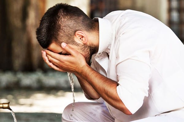 تفسير حلم الوضوء في الحرم في المنام لابن سيرين