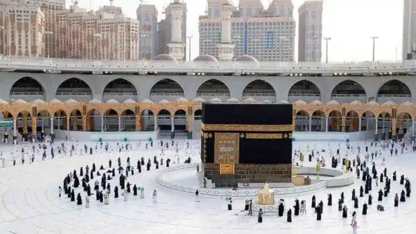 الذهاب للعمره مع المتوفي في المنام