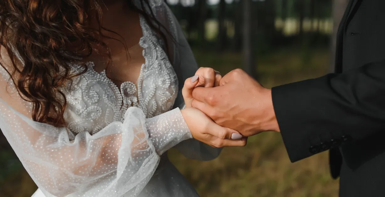 الزواج من ميت في المنام للعزباء