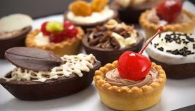 7 naznaka viđenja kupovine slatkiša u snu od Ibn Sirina