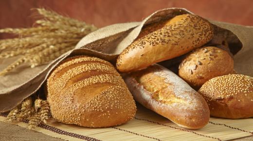 इब्न सिरिन द्वारा सपने में रोटी देखने की 20 सबसे महत्वपूर्ण व्याख्याएँ
