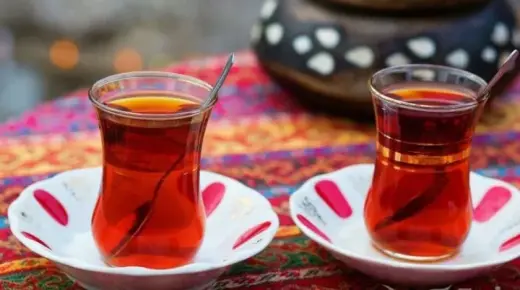 Якія паказанні піць чай у сне для Ібн Сірына?