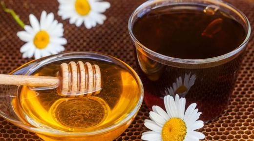 Semantikk for å se honning i en drøm av Ibn Sirin