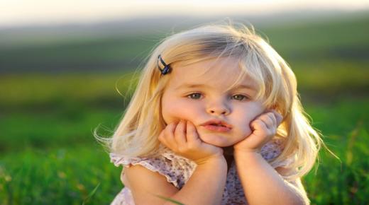 Apa yang anda tidak tahu tentang melihat gadis kecil yang cantik dalam mimpi menurut Ibn Sirin