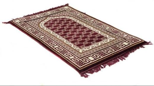 Самые важные 80 толкований увиденного во сне молитвенного коврика Ибн Сирина