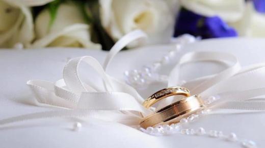 Tafsiran perkahwinan dalam mimpi bagi yang berkahwin dengan Ibnu Sirin