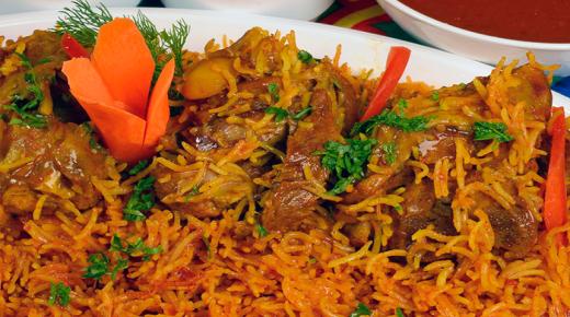 Razlaga videza jedi iz riža in mesa v sanjah Ibn Sirina