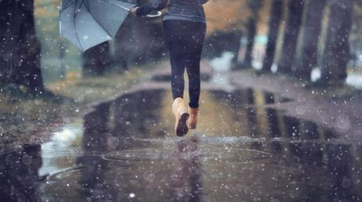 इब्न सिरिन द्वारा सपने में बारिश और ओलों को देखने की सबसे महत्वपूर्ण 70 व्याख्या
