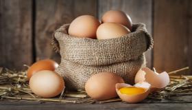 ما تفسير البيضة في المنام لابن سيرين؟