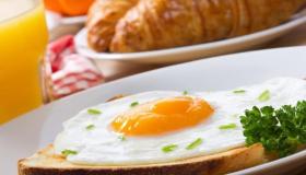 تفسير رؤية طبخ البيض في المنام لابن سيرين