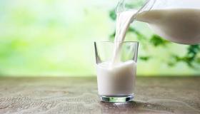 تفسير شرب الحليب في المنام لابن سيرين وكبار العلماء