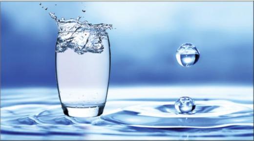 أهم 20 تفسير لرؤية الماء في المنام لابن سيرين