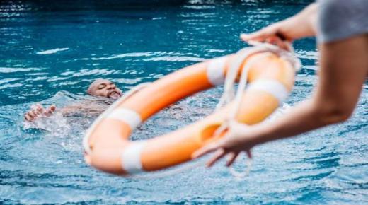 أهم تفسيرات رؤيا انقاذ طفل من الغرق في المنام لابن سيرين