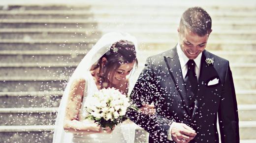 أهم 20 تفسير لحلم الزواج برجل متزوج لابن سيرين